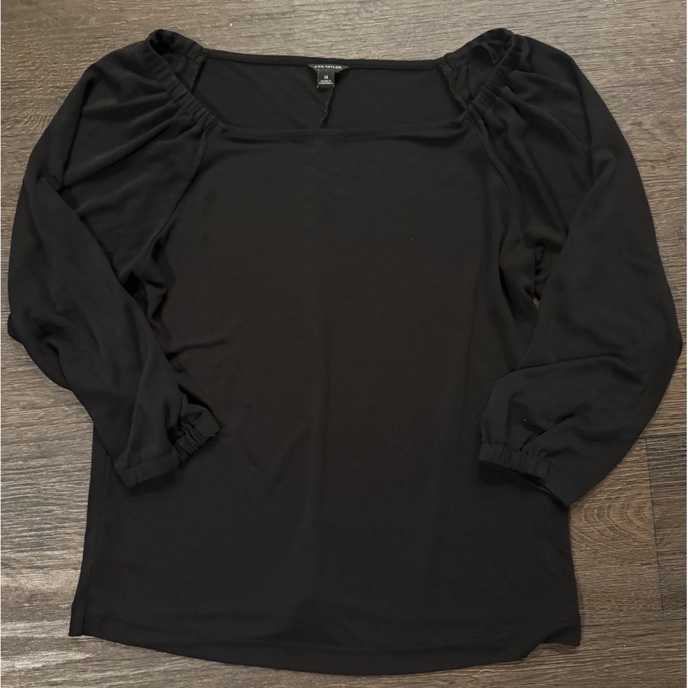 Ann Taylor Shirt - Women Medium - Black 3/4 Sleeve Straight Neck Slinky Blouse